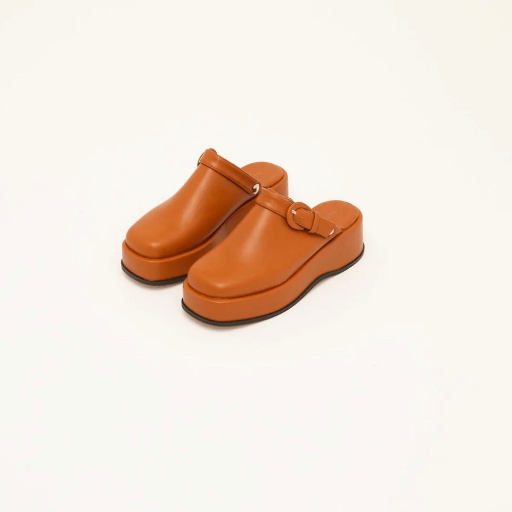 Super cute cluck jayce clogs from Shop Peche
